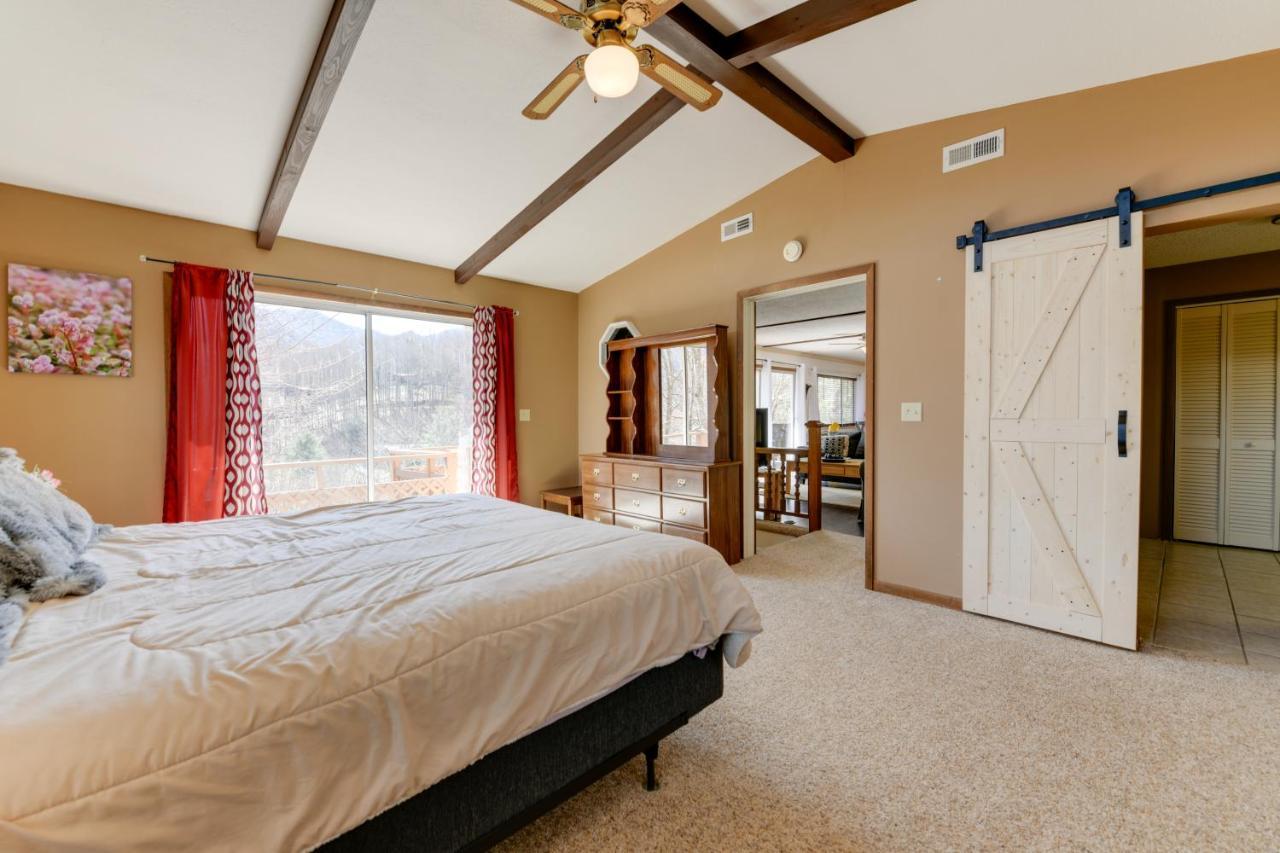 Mountain-View Maggie Valley House With Spacious Deck Exteriör bild